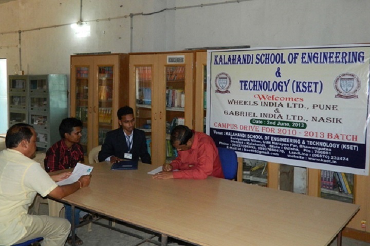 https://cache.careers360.mobi/media/colleges/social-media/media-gallery/11621/2019/2/27/Library Room of Kalahandi School of Engineering and Technology Uditnarayanpur_Library.jpg